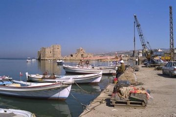 ميناء صور الأثري